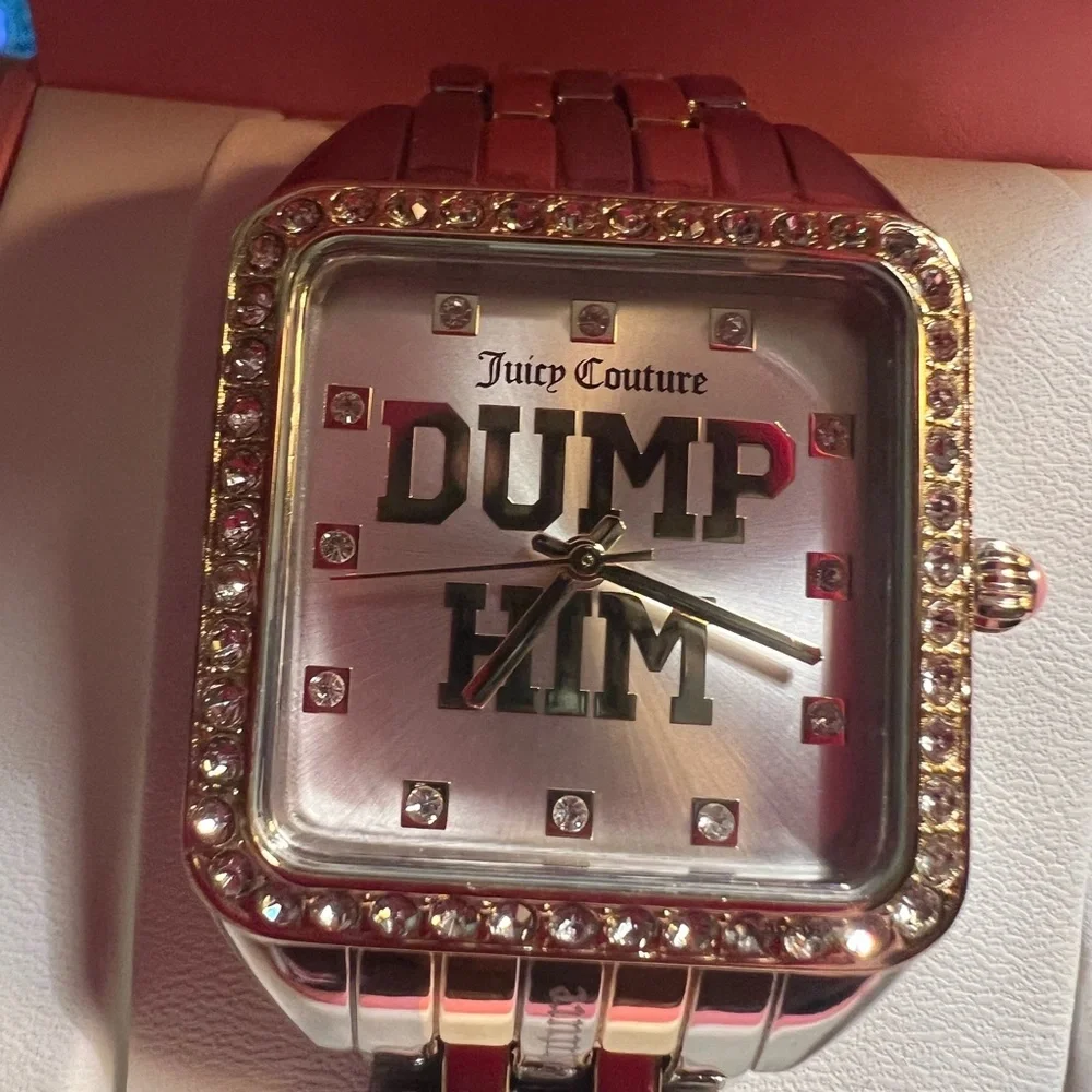 Juicy Couture Los Angeles NWT Gold & Silver Tone “DUMP HIM” Rhinestone Watch - Picture 2 of 8
